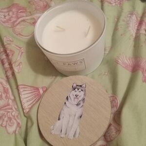 NWOT Sand & Paws Pineapple Mango Candle